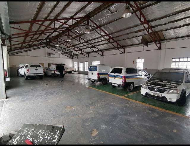 326M² WAREHOUSE TO LET IN PAROW EAST